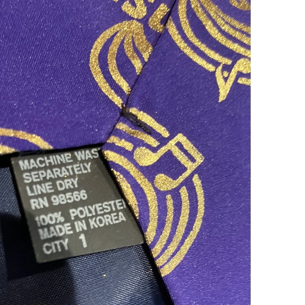 City One Mens Purple Gold I Heart Jesus Music‎ Note Religious Necktie RN 98566